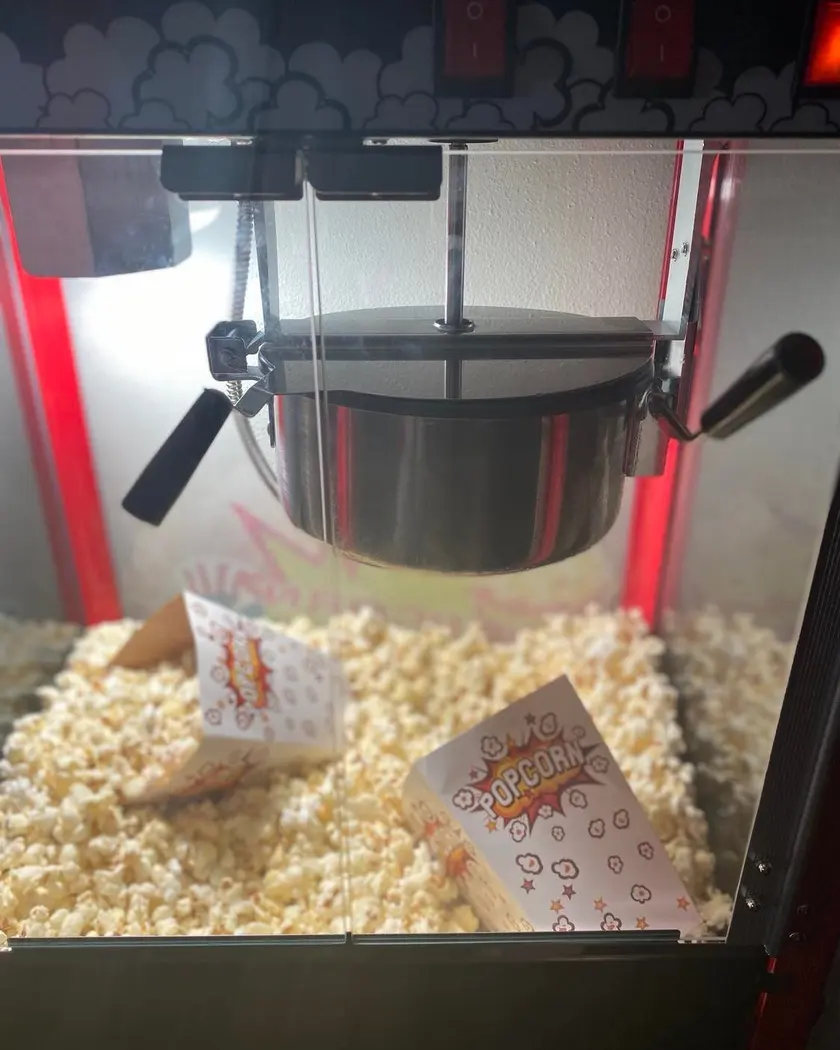 Popcorn Machine 1